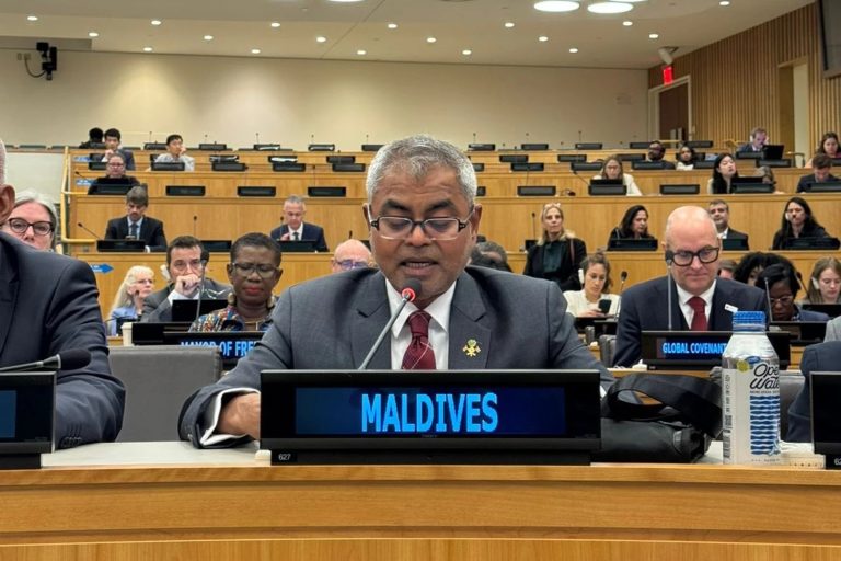 “އަރލީ ވޯރނިންގސް ފޮރ އޯލް” އަށް ރާއްޖޭގެ ކޮމިޓްމަންޓް އަލުން ހާމަކުރައްވައިފި