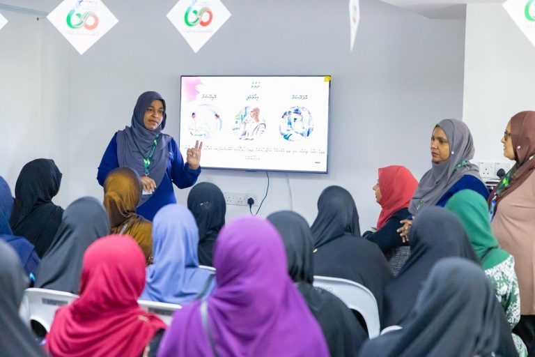ނާދީގައި ކެންސަރަށް ހޭލުންތެރިކުރުމާއި ކުއްލި ހާލަތަށް ތައްޔާރުވުމުގެ ސެޝަނެއް ނަގައިފި