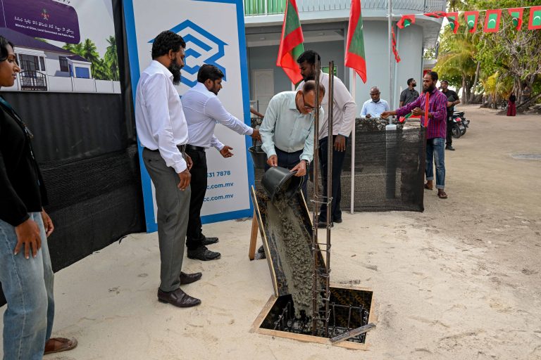 ވަންދޫ ކައުންސިލް އިދާރާގެ ބިންގާ އަޅައިފި