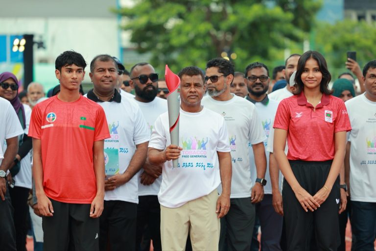 ޖެނެރޭޝަނަލް ބޭން ދުވުން މިއަދު ފަށައިފި