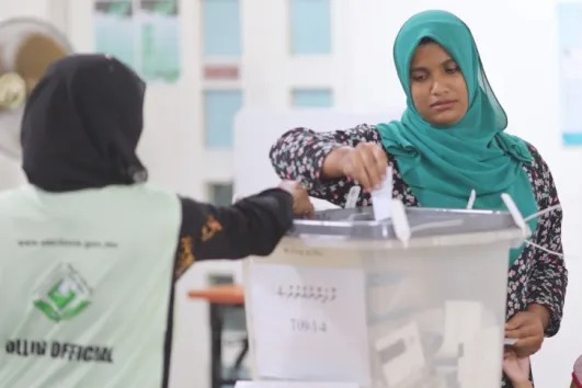 އައްޑޫ ޚިޔާލު ހޯދުމުގެ ވޯޓުނެގުމަށް މާލޭގައި 7 ވޯޓް ފޮށި ބަހައްޓާނެ: އިލެކްޝަންސް