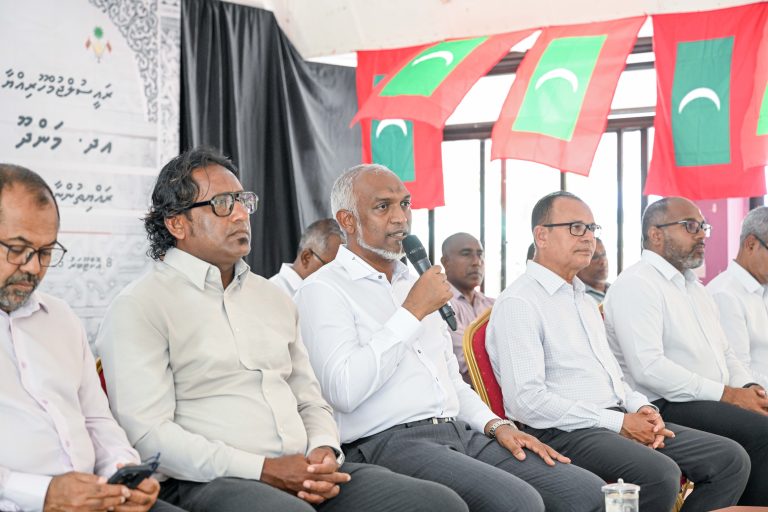 މަންދޫގެ ސްކޫލްގެ މަޝްރޫޢަށް އިސްކަންދޭނަން: ރައީސް