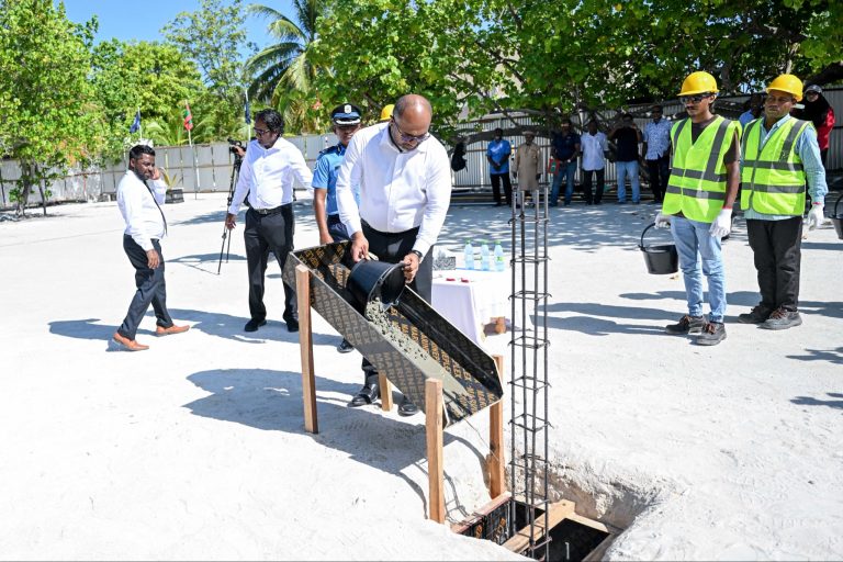 ދަނގެތީ ފުލުހުންގެ މަރުކަޒުގެ ބިންގާ އަޅައިފި