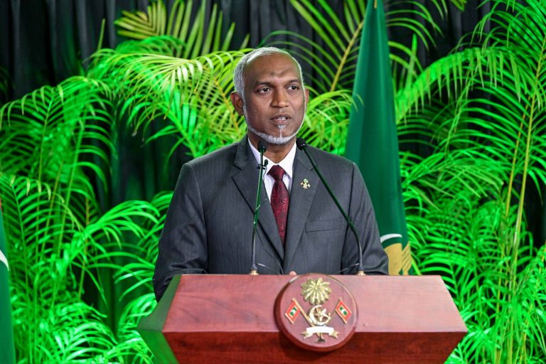 ސްކޫލްތަކުން އެންމެ އިސްކަމެއް ދޭ ކަމެއްގެ ގޮތުގައި ޤުރުއާން ކަނޑައެޅުމަށް ރައީސް އެދިވަޑައިގެންފި