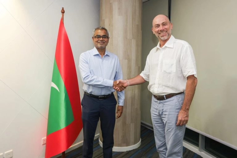 ޝަންގްރީ-ލާ ވިލިނގިލި އަލުން ހުޅުވުމުގެ ތައްޔާރީތަކާ ބެހޭ ގޮތުން މަޝްވަރާކޮށްފި