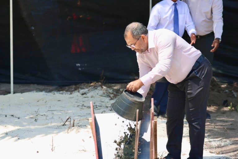 މަންދޫ ޞިއްޙީ މަރުކަޒަށް އިތުރުކުރެވޭ އިމާރާތުގެ މަސައްކަތް ފަށައިފި.