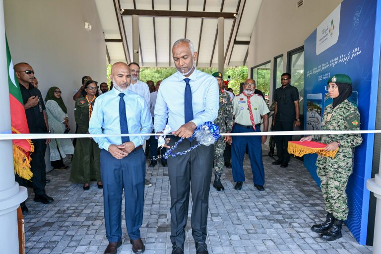 ސްކޫލް ދަރިވަރުން ކޭމްޕް ކުރާ ސަރަޙައްދު ހުޅުއްވައިދެއްވައިފި