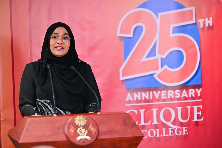 ރާއްޖޭގެ ތަޢުލީމީ ތާރީޚުގައި އަމިއްލަ ފަރާތްތަކުގެ ޚިދުމަތް ފާހަގަކޮށްލެވޭ: މެޑަމް ސާޖިދާ