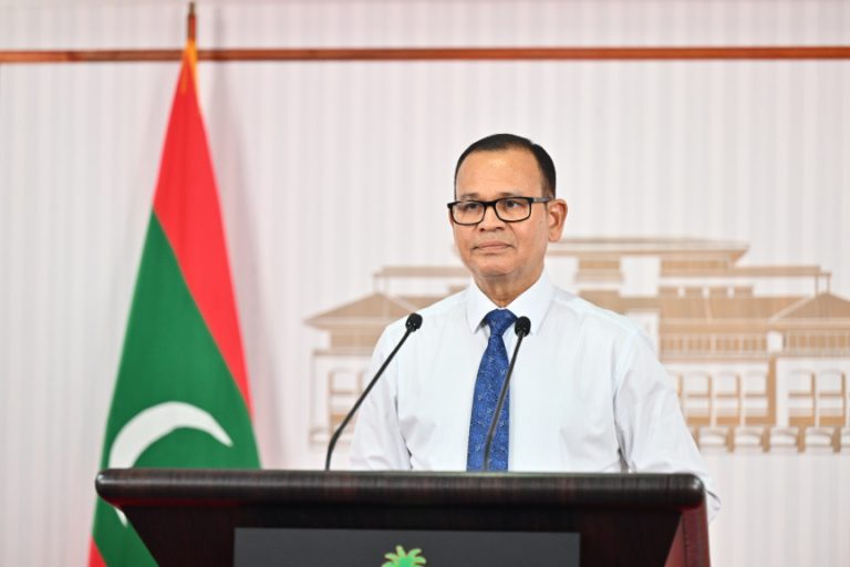 ރޭގެ މުޒާހަރާއިން ދޭހަވަނީ ރައީސް ޑރ. މުޢިއްޒުގެ ލީޑަރޝިޕަށް ރައްޔިތުންގެ އިތުބާރާއި ޔަޤީންކަން އޮތްކަން: އާދަމް ޝަރީފް