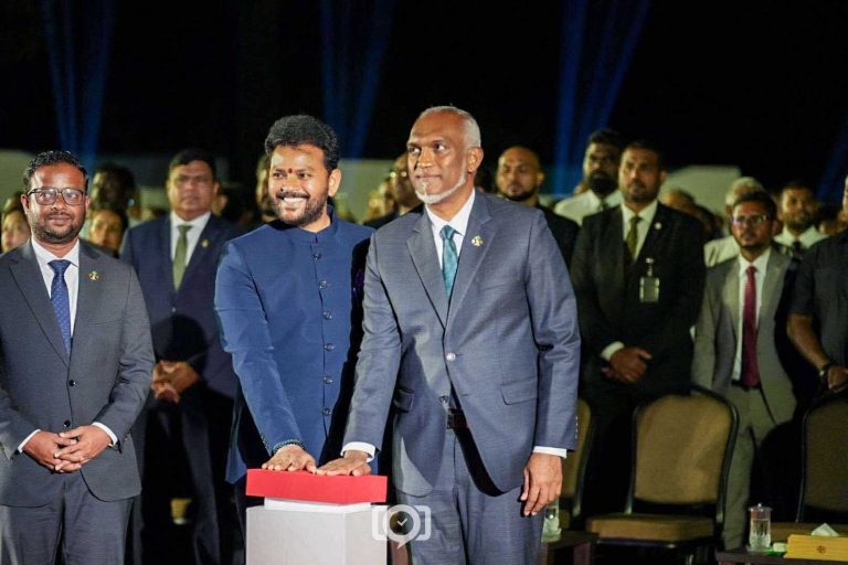 ވިޔަފާރި އާއި އިންވެސްޓްމަންޓްގެ މަގުތައް ފުޅާކުރަން މިތިބީ ތައްޔާރަށް: ނައިޑޫ