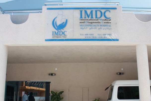 އައްޑޫ ހިތަދޫ އައިއެމްޑީސީ ގައި ސިޒޭރިއަން ހެދި 28 އަހަރުގެ މީހަކު ނިޔާވެއްޖެ