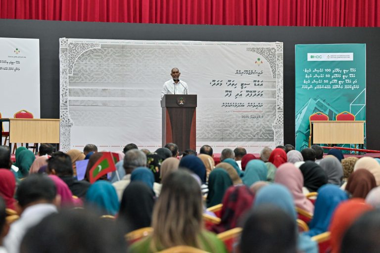 އައްޑޫގެ ކަރަންޓް މައްސަލަ ހައްލުކުރަން 30 މެގަވޮޓްގެ ކަރަންޓު ކެޕޭސިޓީ ގާއިމުކުރަން ނިންމައިފި