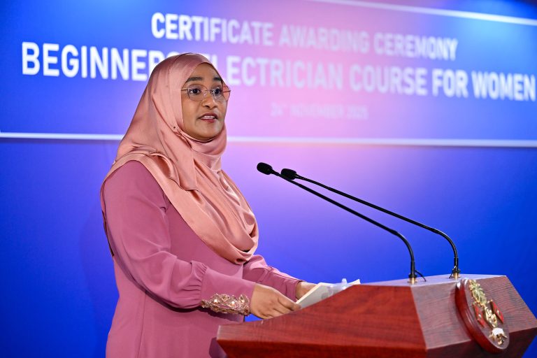 މައިން ގޭގައި ކުރާ މަސައްކަތްތަކުން ދަރިން އެކަމަށް ޝައުޤުވެރިކަން އުފެދޭ: މެޑަމް ސާޖިދާ