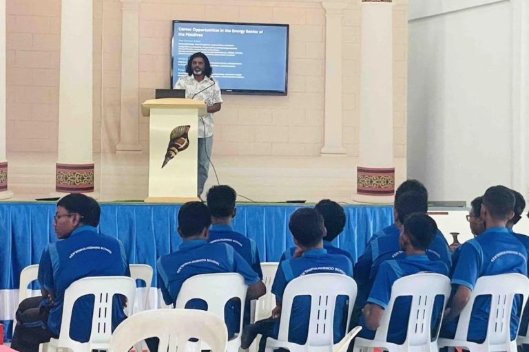 ކެނދިކުޅުދޫގައި ހަކައިތގެ ޤާބިލުކަމާއި ހިމާޔަތާ ބެހޭ ހޭލުންތެރިކުރުމުގެ ސެޝަނެއް ހިންގައިފި