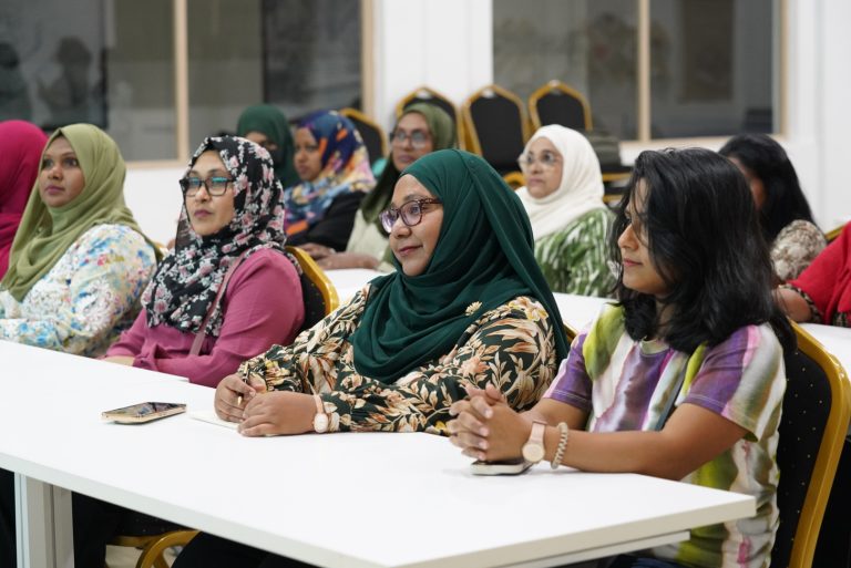 އަންހެން ވިޔަފާރިވެރިންނަށް ޚާއްޞަ ފައިނޭންސިންގ ސްކީމަށް އެދުމުގެ ފުރުޞަތު ހުޅުވާލައިފި