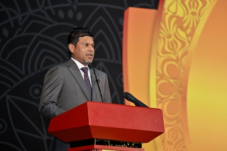 އެންމެން އެކުގައި މަސައްކަތްކުރާނަމަ، ތަރައްޤީގެ ލަނޑުދަނޑިތައް ޙާޞިލުކުރުމަށް މަގުފަހިވެގެންދާނެ:ނައިބު ރައީސް