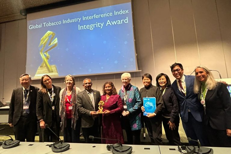 ދުންފަތް ކޮންޓްރޯލް ކުރުމަށް ރާއްޖެއިން ކުރަމުންދާ މަސައްކަތަށް ބައިނަލްއަޤްވާމީ އެވޯޑެއް