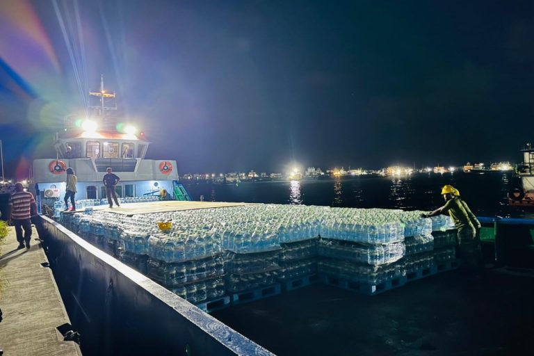 ނޮވެމްބަރމަހު ފުވައްމުލަކު ގެތަކުގެ ފެނަށް ބިލު ނުކުރަން ނިންމައިފި