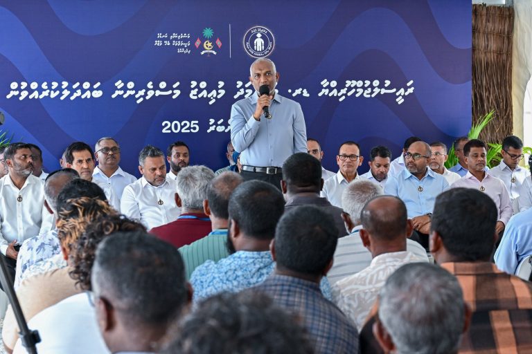 މަސްވެރިންނަށް މެނިފެސްޓޯގައި ހުރިކަންކަން ނަމެއްގައި އިއުލާންކޮށް ފަށަން ބޭނުމެއް ނޫން: ރައީސް