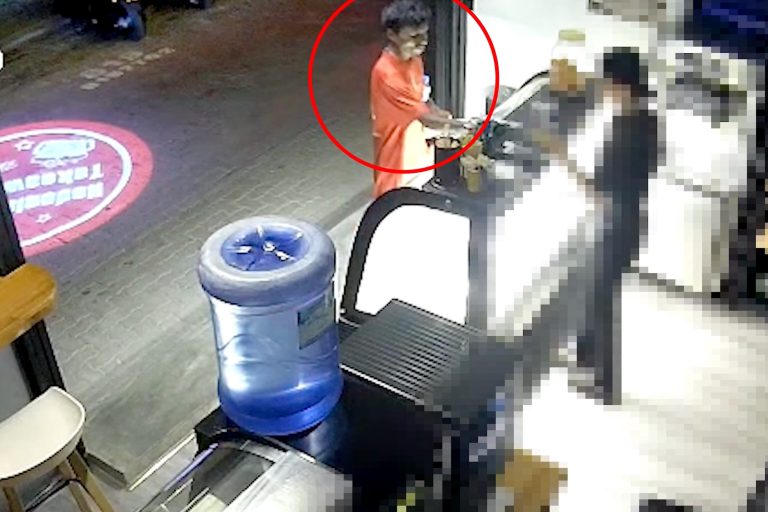 ވަގު ޑޮލަރު ބޭނުންކޮށްގެން ވިޔަފާރިކުރި މީހަކު ހޯދަން އާންމުންގެ އެހީއަށް އެދެފި