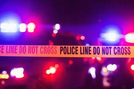 އިންޑިއާގައި ސްކޫލް ނޯޓިސް ބޯޑެއް ވެއްޓި 8 އަހަރުގެ ކުއްޖަކު ނިޔާވެއްޖެ