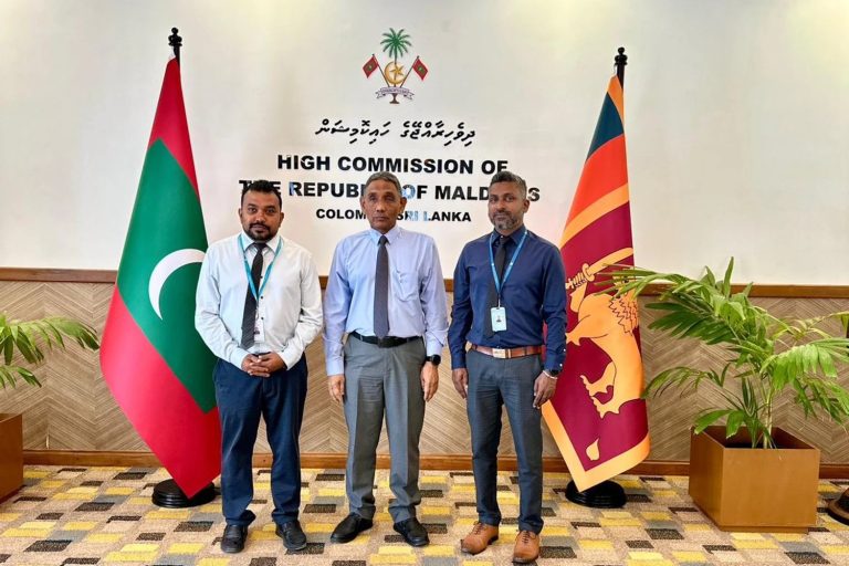 ލަންކާގައިވެސް އައިޑީ ކާޑު ޕްރިންޓްކޮށް ދޫކުރުމުގެ ޚިދުމަތް ޤާއިމްކޮށްފި