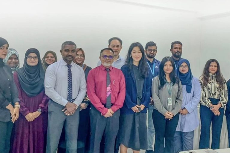 އީ-މޯބިލިޓީއާ ގުޅޭ ގައުމީ ފެންވަރުގެ މަސައްކަތު ބައްދަލުވުމެއް ފަށައިފި