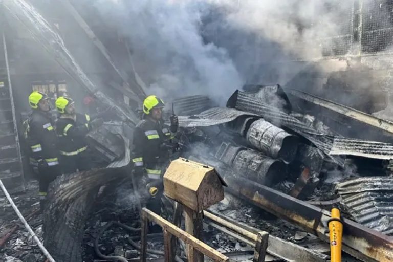 އީރާންގެ ހަނގުރާމަމަތީ ހެލިކޮޕްޓަރެއް ވެއްޓި ހަތަރު މީހުން މަރުވެއްޖެ