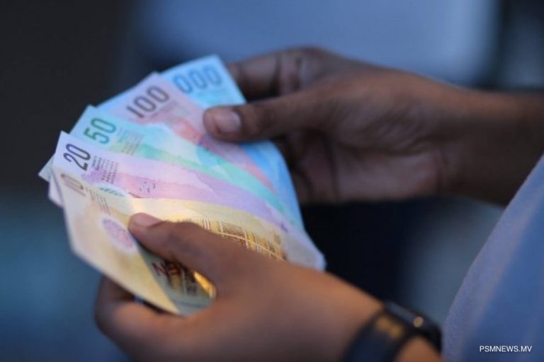 އަލަށް ގެނައި 20ރ. އާއި 100ރ. ގެ ނޫޓުތައް މިއަދުން ފެށިގެން ދައުރުކުރަނީ