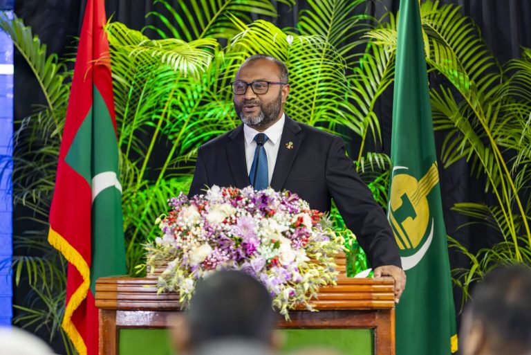 އަމާޒަކީ އިސްލާމީ ޤައުމުތަކުގެ ތެރެއިން އާބާދީގެ ނިސްބަތުން ޙާފިޡުންގެ ޢަދަދު އެންމެ ގިނަ ޤައުމަށް ރާއްޖެ ހެދުން: ޝަހީމް