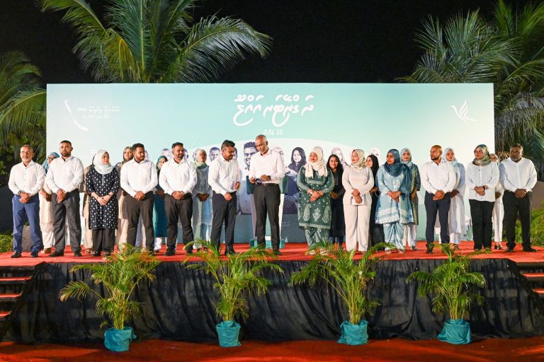 ސެންޓްރަލް ޕަވަރ ސްޓޭޝަނާ އެކު ކުރިއަށް އޮތް 20 އަހަރަށް އައްޑޫގެ ކަރަންޓްގެ މައްސަލަ ހައްލުކުރެވޭނެ: ރައީސް