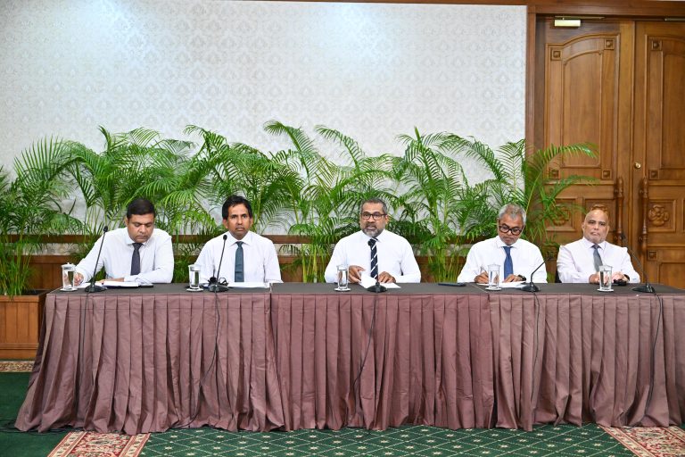 ހަނގުރާމައާ ގުޅިގެން ރާއްޖެއަށް އުދުހުންތައް ހުއްޓާލި ބައެއް އެއަރލައިންތަކުން އަލުން ދަތުރު ފަށައިފި