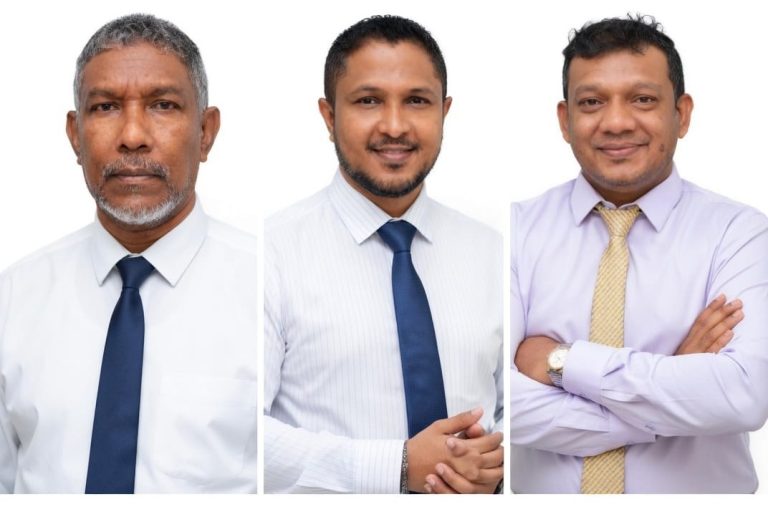 އައްޑޫހުޅުދޫ ކައުންސިލް ރައީސްކަމަށް ވާދަކުރާ ކެންޑިޑޭޓުންގެ މެދުގައި ބާއްވާ ބަހުސް މިރޭ