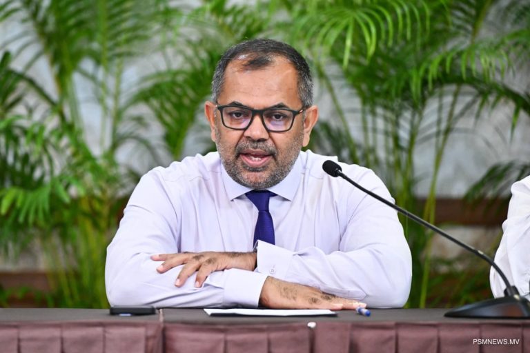 އޭ.ޑީ.އެފް.ޑީން ރާއްޖެއަށް 100 މިލިއަން އެމެރިކާ ޑޮލަރުގެ ލޯނު ދެއްކުން ފަސްކޮށްދީފި