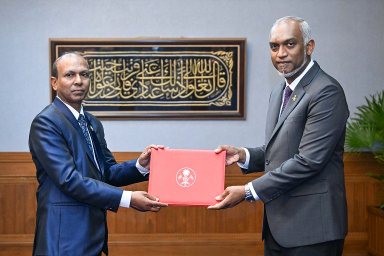 ޖޭ.އެސް.ސީ ގެ މެންބަރުކަމަށް ބޭފުޅަކު ޢައްޔަން ކުރައްވައިފި