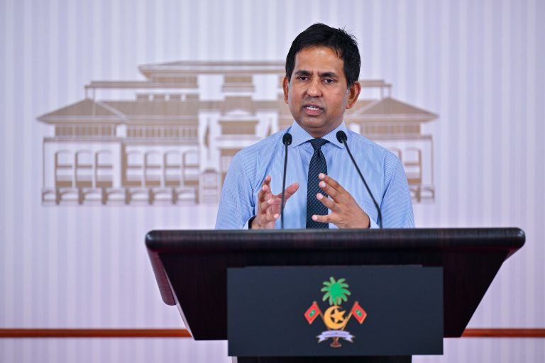 އައްޑޫގައި ބާއްވާ ބިޒްނަސް ޑައިލޮގަކީ ފެށުމެއް، އަމާޒަކީ ރާއްޖެއަށް ފުޅާކުރުން: މިނިސްޓަރ ސަޢީދު
