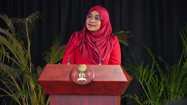ލޭ ހަދިޔާކުރެއްވެން އޮތް ކޮންމެ ބޭފުޅަކުވެސް ލޭ ހަދިޔާކުރެއްވުމަށް މެޑަމް ސާޖިދާ ގޮވާލައްވައިފި
