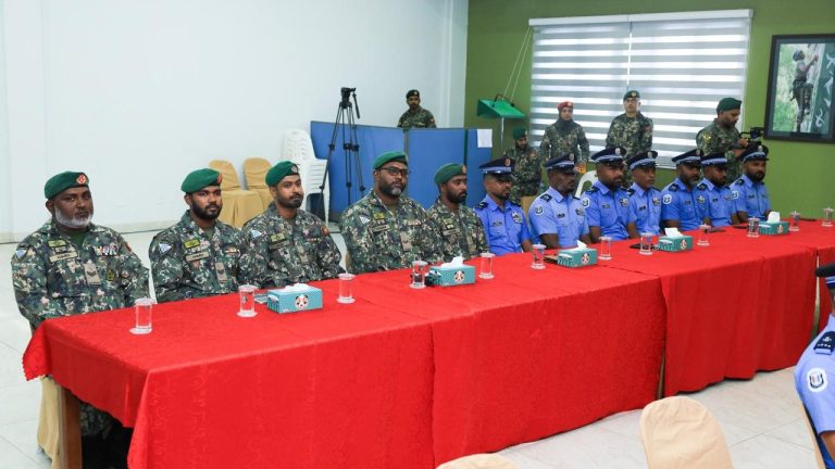 ވ. އަތޮޅުގެ ޑައިވިންގ އޮޕަރޭޝަންގައި ބައިވެރިވި ފުލުހުންނާއި ސިފައިންގެ އަގު ވަޒަންކުރައްވައިފި