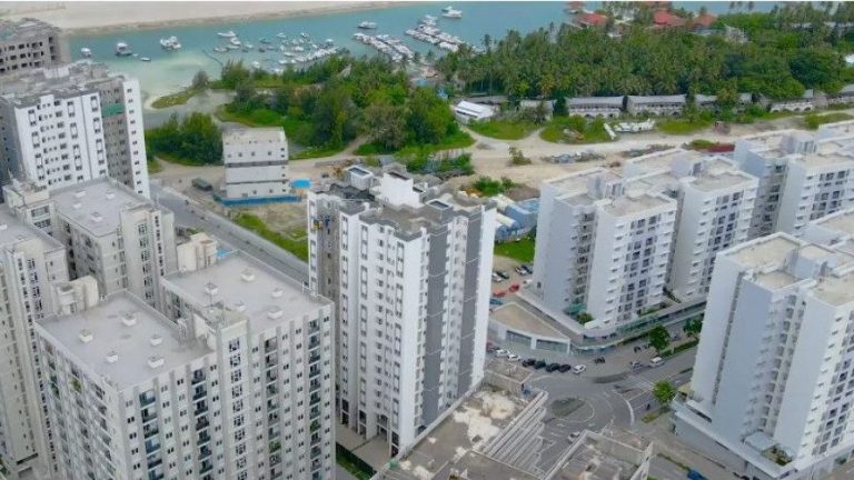 ރޭ ހުޅުމާލޭ ފްލެޓަކުން ވެއްޓުނު ކުއްޖާއަށް ވެންޓިލޭޓަރުގައި ފަރުވާދެނީ