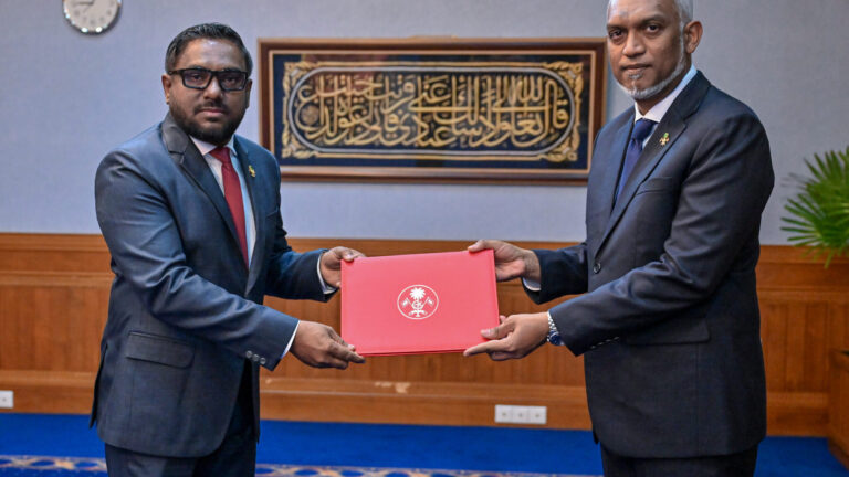 ވަޒީފާއާބެހޭ ޓްރައިބިއުނަލުގެ ރައީސްކަމަށް އަމްޖަދު ޢައްޔަންކުރައްވައިފި
