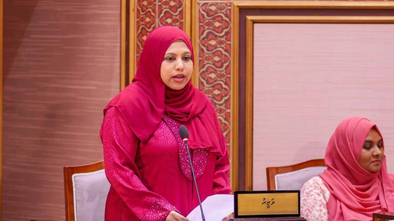 ޗައިނާގެ އެހީގައި ޤައުމީ ދާރުލްއާސާރު މަރާމާތުކޮށް ބެލެހެއްޓުމުގެ މަޝްރޫއެއް ފަށަނީ