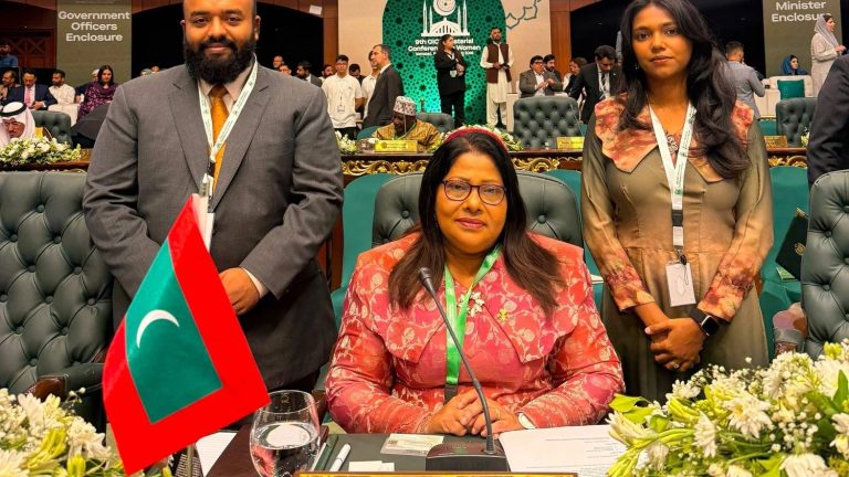 އޯއައިސީގެ 9 ވަނަ ކޮންފަރެންސް އޮން ވިމެންގައި ވަޒީރު ޤީލާ ބައިވެރިވެވަޑައިގެންފި