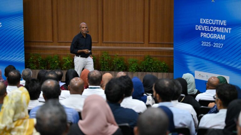 އެގްޒެކެޓިވް ޑިވެލޮޕްމަންޓް ޕުރޮގުރާމުގެ ފަސް ވަނަ ސެޝަން ކުރިއަށްގެންގޮސްފި