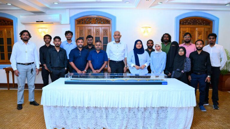 ރައީސް އިންޖިނޭރިންގ ދާއިރާއިން މަތީ ތަޢުލީމު ފުރިހަމަކުރަމުންދާ ދަރިވަރުންނާ ބައްދަލުކުރައްވައިފި