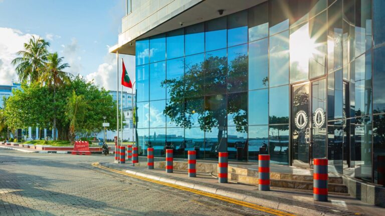 އިގުތިސާދުގައި ދައުރުވާ ފައިސާ ހިފެހެއްޓުމަށް އެމްއެމްއޭގެ މަނިޓަރީ ސިޔާސަތު ވަރުގަދަކޮށްފި