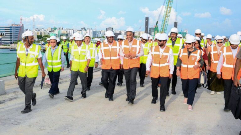 ތިލަމާލެ ބުރިޖަކީ ރާއްޖެއާއި އިންޑިއާގެ ގާތް ގުޅުން ރަމްޒުކޮށްދޭ މަޝްރޫޢެއް: ރައީސް މުޢިއްޒު