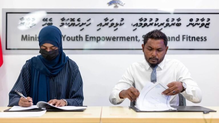 މާމެންދޫގައި ފުޓްސަލް ދަނޑެއް ތަރައްޤީކުރުމަށް ބަޔަކާ ހަވާލުކޮށްފި
