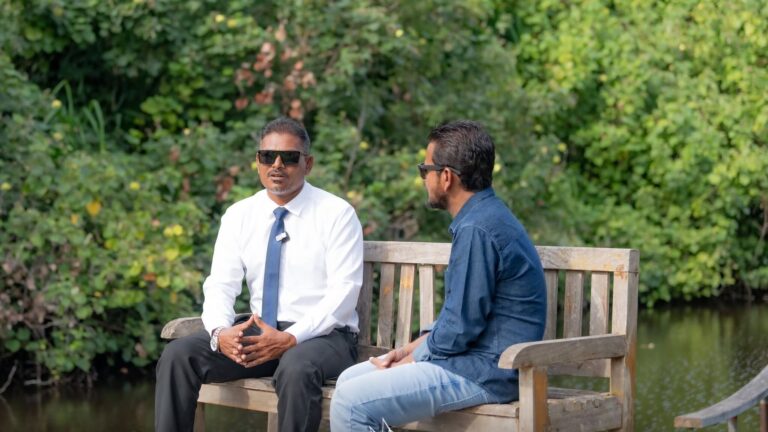 ތިނަދޫ ކުޅިއަށް ކެމިކަލް ފެން އެޅި ކުންފުނި ޖޫރިމަނާކޮށްދޭން މިނިސްޓްރީގައި އެދެފި