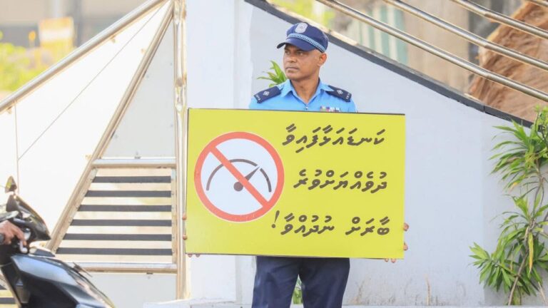 މާލޭގައި ނުރައްކާތެރިކޮށް ސައިކަލު ދުއްވި މައްސަލައެއް ފުލުހުން ބަލަން ފަށައިފި