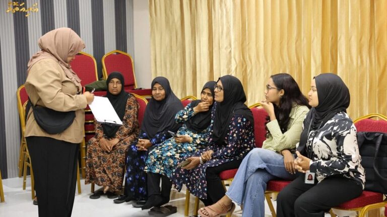 އަންހެނުން އިޤްތިޞާދީ ގޮތުން ބާރުވެރިކުރުމަށް ށ. އަތޮޅުގައި މަޝްވަރާ ބައްދަލުވުންތަކެއް ބާއްވަނީ